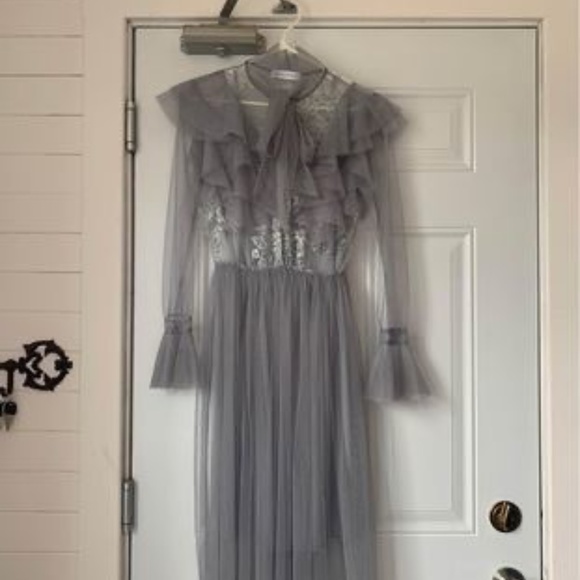 Chicwish Floral and Ruffle Bowknot Tulle Dress in Dusty Blue - Picture 4 of 7